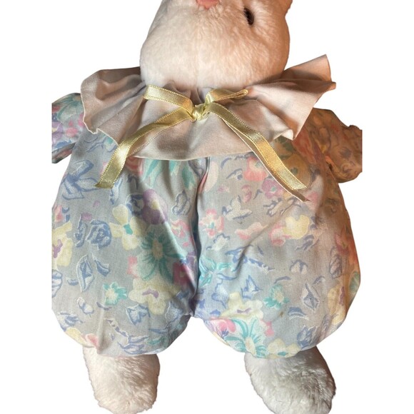 Vintage Bunny Rabbit White Plush Stuffed Animal Flower Sleeper Puffy Easter Gift - Picture 3 of 6